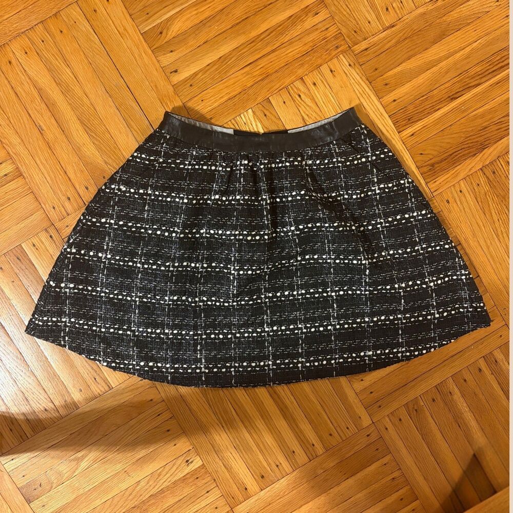 Alice + Olivia Black & White Bouclé Tweed Italian Leather Mini Skirt | Size 8